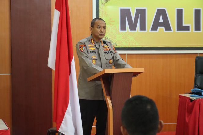 
 Polres Malinau Terima Kunjungan Kabid Propam Polda Kaltara, Berikut Sejumlah Penekanan Yang Disampaikan