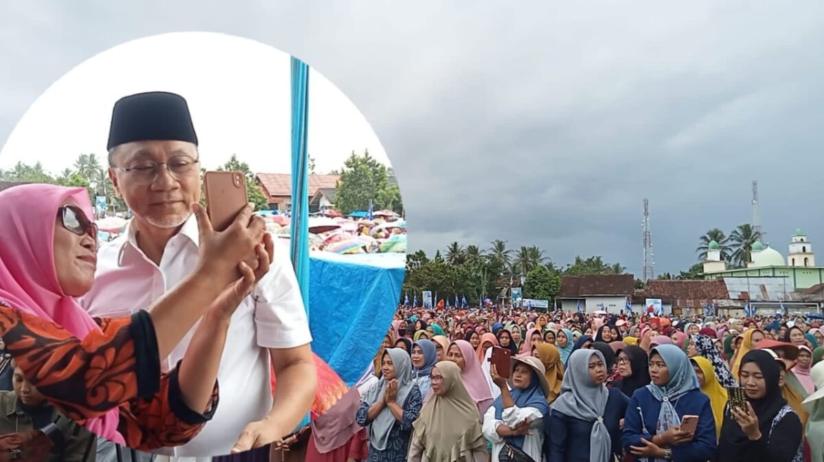 Seribuan jamaah menghadiri  pengajian akbar PAN dan Gus Miftah di lapangan Sridadi, Wonosobo, Tanggamus, Sabtu 3 Februari 2024. Foto : Edi Hidayat/Media Prioritastv.com.