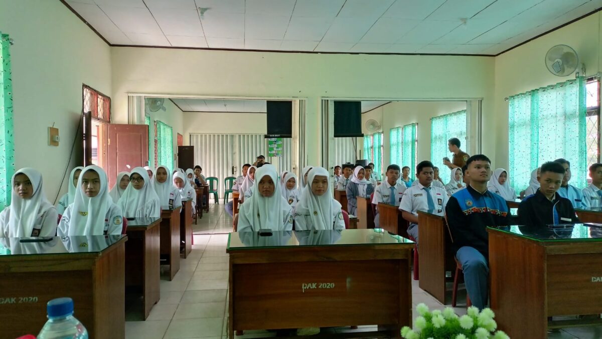 Para pelajar SMK Negeri 1 Liwa yang mengikuti kegiatan SPJI Menyapa Sekolah, Selasa, 6 Februari 2024. Foto : Kamto Winendra/Media Prioritastv.com.