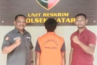 Tersangka perkosaan tehadap putri tirinya di Natar Lampung Selatan sebelum dijebloskan ke sel tahanan, Selasa 6 Februari 2024. Foto : Dok. Polsek Natar.