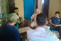 Komisoner KPU Amhani saat mensosialisasikan Pemilihan Umum 2024 kepada Lansia di Kecamatan Pugung, Tanggamus, Selasa 12 Februari 2024. Foto : Herdi/Media Prioritastv.com.