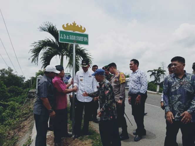 
 Penetapan dan peresmian nama jalan tokoh pembentukan kabupaten Pringsewu, Rabu 29 Februari 2024. Foto : Humas Pemkab Pringsewu.