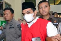 Andri Gustami usai menjalani persidangan di PN  Tanjung Karang, Kamis 29 Februari 2024. Foto : Robby/Media Prioritastv.com.