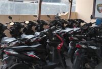 Belasan Motor yang dititip warga ke Polsek Wonosobo, Tanggamus, Sabtu 6 April 2024. Foto : Polres Tanggamus.
