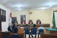 Ketiga Terdakwa saat Mengikuti Persidangan di PN Kota Agung, Tanggamus. Foto : Dokumentasi.