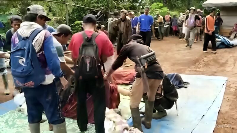 Kedua Korban usai Ditemukan Dalam Kondisi Meninggal Dunia, Minggu 26 Mei 2024. Foto : Istimewa.