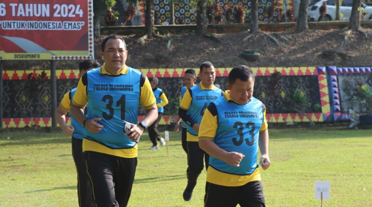 Kapolres Tanggamus AKBP Rinaldo Aser, SH. SIK. MSi, saat Mengikut Kesamaptaan jasmani. Foto : Humas Polres Tanggamus.