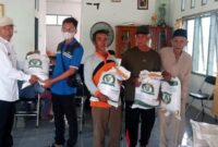 Penyaluran Beras Bantuan Cadangan Pemerintah Tahap Kelima di Pekon Kutawaringin, Adiluwih, Pringsewu, Kamis 30 Mei 2024. Foto : Pemkon Kutawaringin.