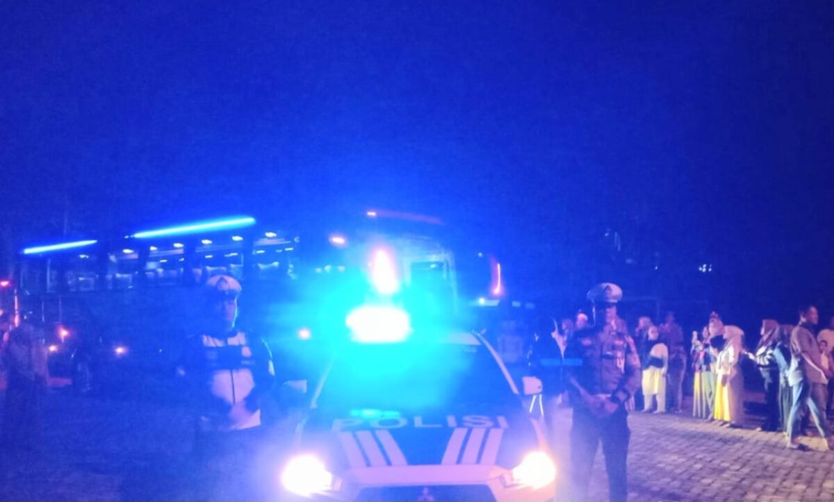 Pengawalan Jamaaj Haji Tanggamus Menuju Asrama Haji Bandar Lampung, Minggu 2 Juni 2024. Foto : Polres Tanggamus.