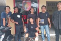 Tersangka Z Diatas Kursi Roda Sebelum Dijebloskan ke Sel Tahanan Polres Lampung Utara, Minggu 2 Juni 2024. Foto : Polres Lampung Utara.