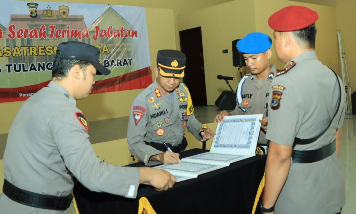 Prosesi Sertijab Kasat Narkoba Polres Tulang Bawang Barat, Rabu 6 Juni 2024.