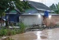Kondisi Aliran Air Way Semuong Tanggamus Pasca Diguyur Hujan Deras. Foto: Herdi.