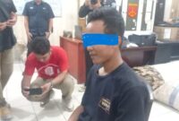 SA (30) Pelaku Pembunuhan Terhadap Tetangga saat Diamankan di Mapolres Lampung Utara. Foto : Polres Lampung Utara. 