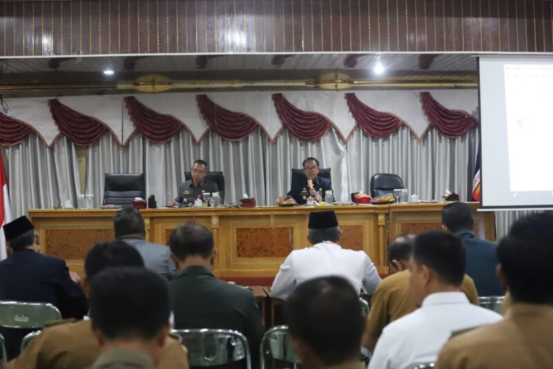 Rapat Kesiapan HUT ke 79 RI di Lampung Barat, Senin 15 Juli 2024. 