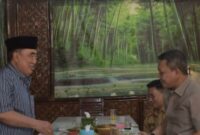 M. Saleh Asnawi saat Bertemu Ketua DPRD Tanggamus di RM Ratu Kuring, Gisting, Selasa 23 Juli 2024.