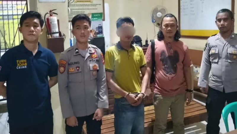 Tersangka SI, Oknum Peratin di Pesisir Barat diduga penyalahguna Narkoba yang ditangkap polisi, Rabu 24 Juli 2024. Foto : Polres Pesisir Barat.