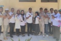 Jajaran DPC Apdesi Tanggamus usai menghadiri sidang pemerasan di PN Kota Agung, Kamis 24 Juli 2024.