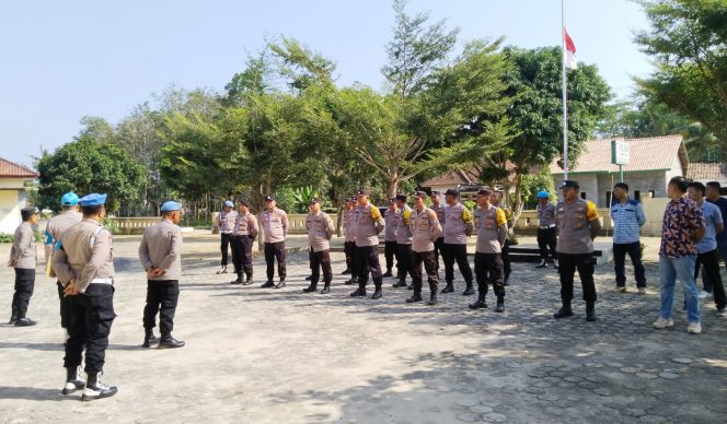 
 Seksi Propam Polres Tulang Bawang Gelar Mitigasi di Polsek, Iptu Abdullah: Pilkada Serentak 2024 Wajib Netral