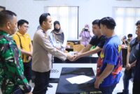 Pernyataan sikap pelajar Lampung Utara paska terjadinya tawuran dan geng motor beberapa hari lalu di Polres Lampung Utara, Jumat 2 Agustus 2024 | Dok. Polres Lamut.