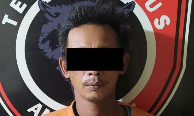 Tersangka HR yang ditangkap Polsek Terusan Nunyai. | Dok. Polres Lampung Tengah.