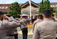 Arahan perdana Kapolres Tanggamus AKBP Rivanda dan pamitnya AKBP Rinaldo Aser dihalaman Mapolres Tanggamus, Senin 5 Agustus 2024 | Herdi/Media Prioritastv.com.