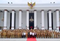 Pj Bupati Lampung Barat, Nukman bersama Presiden dan ratusan kepala daerah di Istana Negara IKN, Selasa 13 Agustus 2024.