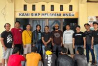 Kelima tersangka saat diamankan di Polsek Cukuh Balak, Tanggamus.