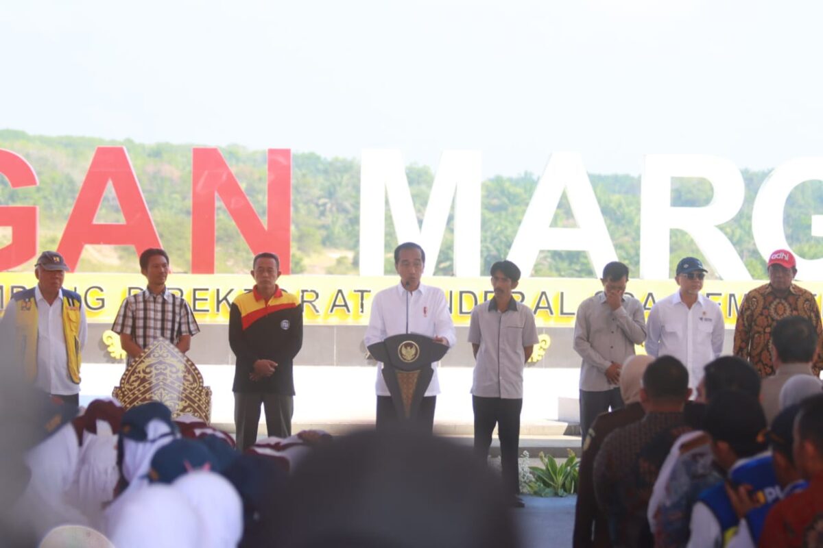 Presiden Jokowi saat meresmikan Bendungan Marga Tiga, Lampung Timur, Senin 26 Agustus 2024.