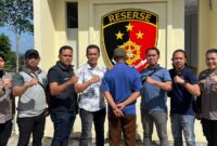 Tersangka setelah ditangkap Tekab 308 Polres Tanggamus, Selasa 27 Agustus 2024 | Dok. Polres Tanggamus.