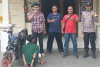 Tersangka AC usai diamankan Polsek Bengkunat Pesisir Barat, Jumat 30 Agustus 2024.