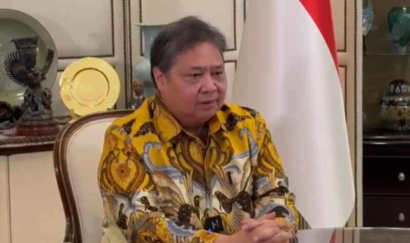 Airlangga Hartarto saat mengumumkan mundur dari Ketum Partai Golkar | Tangkapan Layar Video.