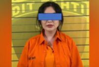 Selebgram Angela Lee saat diamankan Polda Metro Jaya.