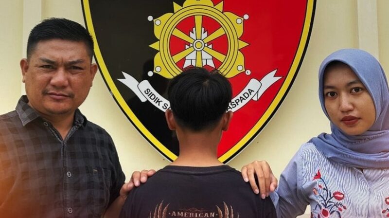 Tersangka pencabulan saat diamankan di Polres Tanggamus.