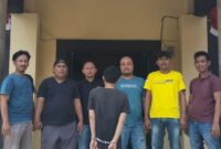 Tersangka RS usai ditangkap tim gabungan Polres Tanggamus, Minggu 1 September 2024.