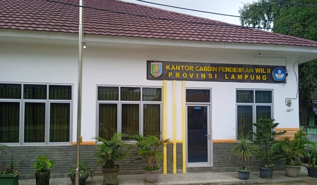 Kantor Cabang Pendidikan Wilayah II Lampung di Pringsewu.