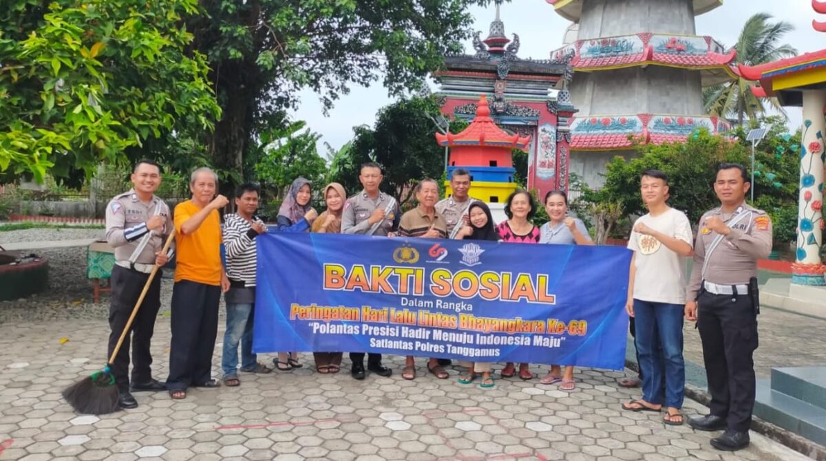 Bhakti sosial religi Sat Lantas Polres Tanggamus, Senin 9 September 2024.