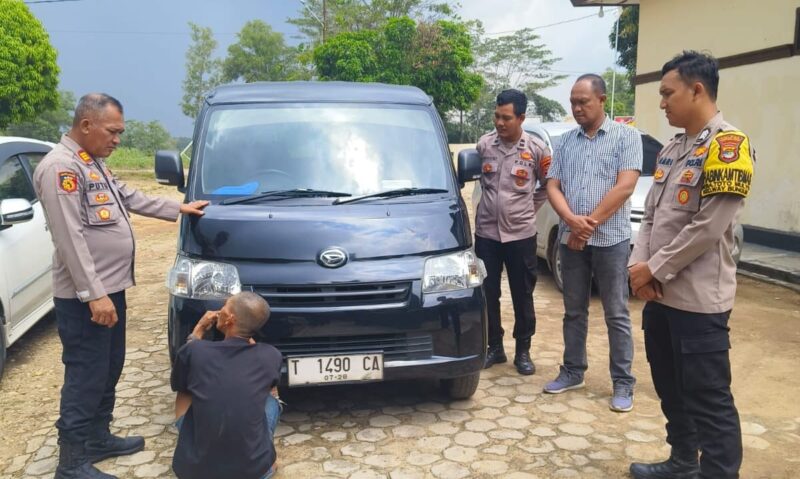 Mobil Curian dan Pelaku yang berhasil diamankan Polres Lampung Timur, Kamis 12 September 2024.