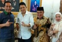 Pertemuan Haji Saleh Asnawi dan PYM SPDB Brigjen Pol Purn Pangeran Edwar Syah Pernong | Dok. Istimewa.
