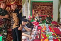 Wakil Panglima Penggitokh Alam Tanggamus Kerajaan Adat Paksi Pak Sekala Brak Kepaksian Pernong Lampung, Mirza YB saat menerima Dua Pamen Litbang Kementerian Pertahanan RI, Senin 16 September 2024 | Santoni Hidayat/Media Prioritastv.com.