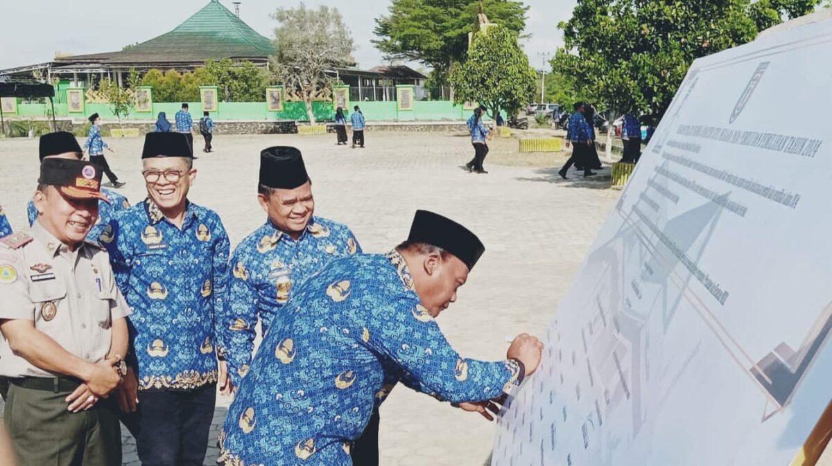 Penandatangan Ikrar Netralitas Pilkada 2024 oleh ASN Pringsewu, Selasa 17 September 2024.