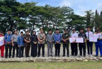 Penyerahan Hadiah Lomba Pekan Olahraga Tanggamus di Lapangan Pemkab setempat, Selasa 17 September 2024.