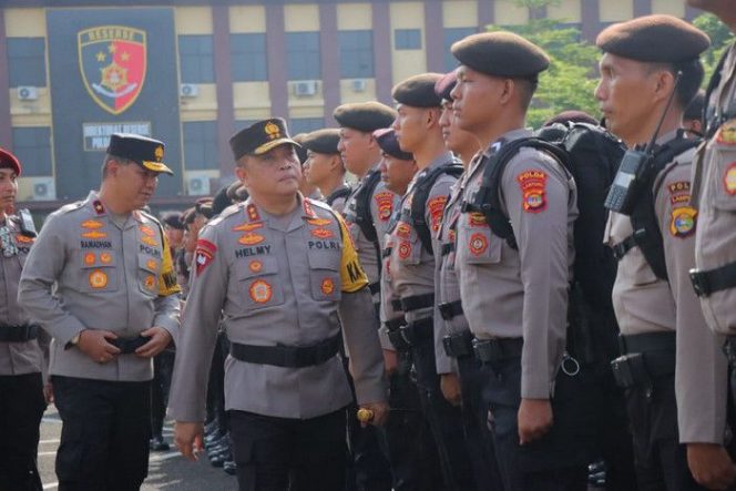 
 Kapolda Lampung Irjen Pol Helmy Santika S.H.S.I.K.M.Si, saat Menggelar Apel Pasukan. Foto: Bidhumas Polda Lampung. 