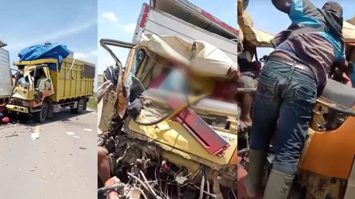 Kolase foto evakuasi dua sopir truk yang terlibat kecelakaan di Jalan BNIL Tulang Bawang, Lampung, Rabu 18 September 2024.