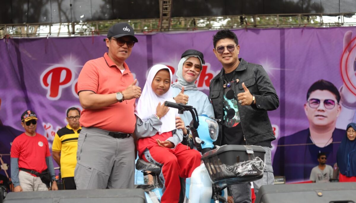 Pesta Rakyat HUT 33 Lampung Barat, Minggu 22 September 2024.