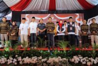 Foto bersama KPU, Bawaslu, Calonkada usai deklrasi kampanye damai Pilkada 2024, Senin 23 September 2024 | Herdi/Media Prioritastv.com.