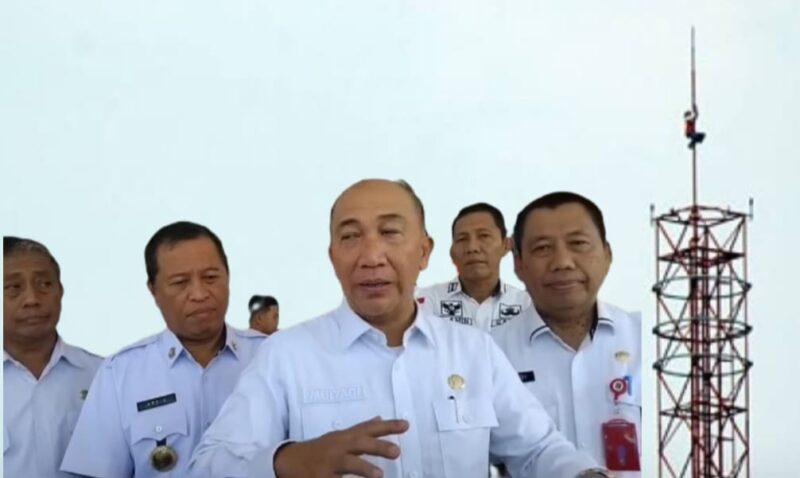 Ilustrasi Blankspot dan saat Pj Bupati Tanggamus Mulyadi Irsan saat memberikan keterangan usai luncurkan SIPADES 3.0 di GSG Islamic Center, Kota Agung, Rabu 25 September 2024 | Herdi/Media Prioritastv.com.