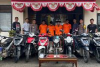 Keempat tersangka yang diamankan di Polsek Pagelaran, Pringsewu, Senin 30 September 2024.