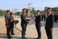 Penyerahan Penghargaan kepada Personil Berprestasi Polres Pringsewu, Selasa 1 Oktober 2024.