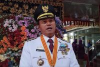 Pj Bupati Lampung Barat Nukman saat memberikan pernyataan terkait penanganan anak putus sekolah, Kamis 3 Oktober 2024.
