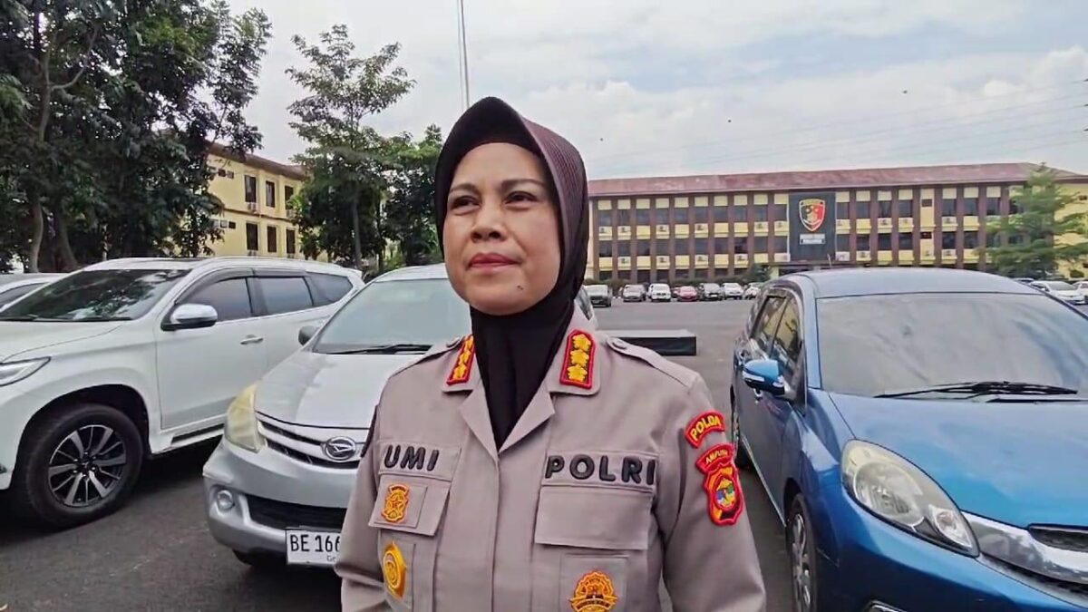 Kabid Humas Polda Lampung Kombes Pol Umi Fadilah Astutik S.Sos.S.I.k.M.Si. 